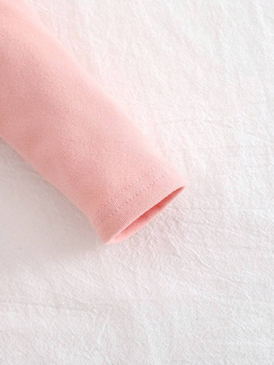 Kit com 2 macacões de manga longa para bebê · Rosa e creme 