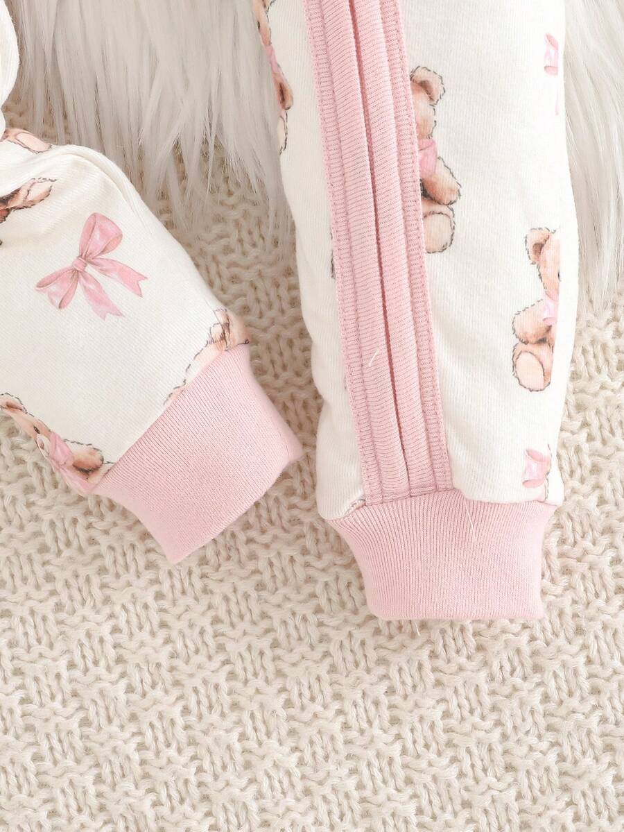 Pijama Macacão Estampado com Zíper · Ursinhos e laços 