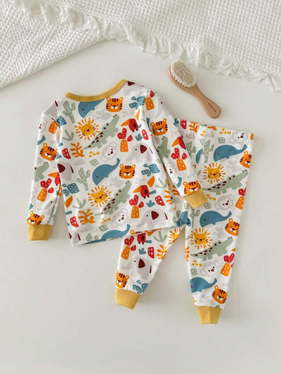 Pijama de Bebê 2 Peças · Bichinhos e punhos amarelos 