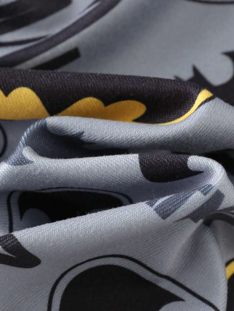 Pijama de Bebê 2 Peças · Batman cinza 