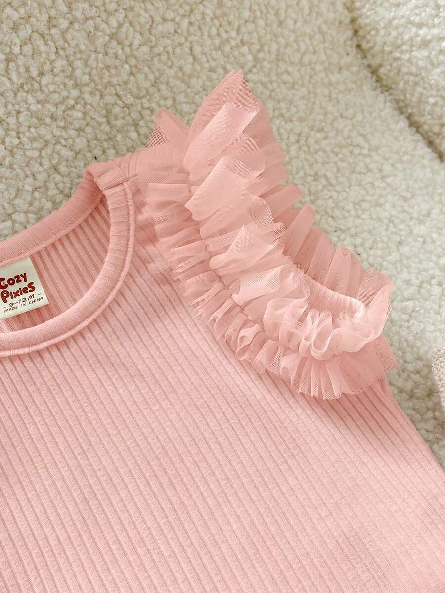 Camiseta Canelada com Babados para Bebê · Rosa chiclete 