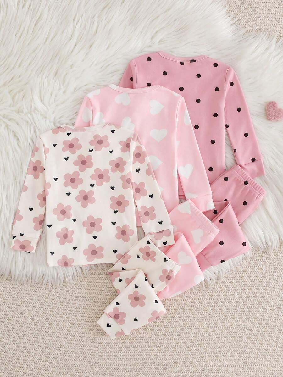 Kit de Pijama para Bebê com 6 Peças · Flores e corações 