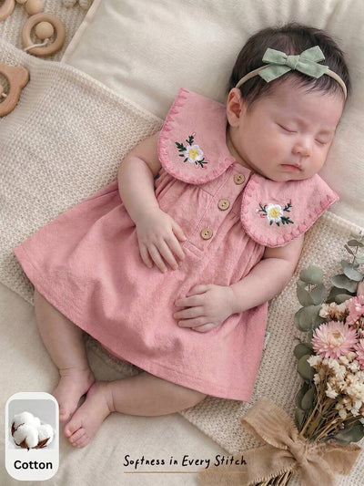 Vestido para bebê com gola bordada · Floral rosa 