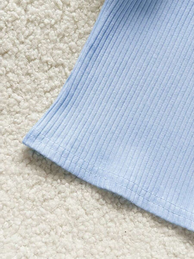 Camiseta Canelada com Babados para Bebê · Azul bebê 