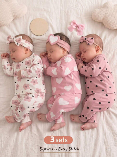 Kit de Pijama para Bebê com 6 Peças · Flores e corações 