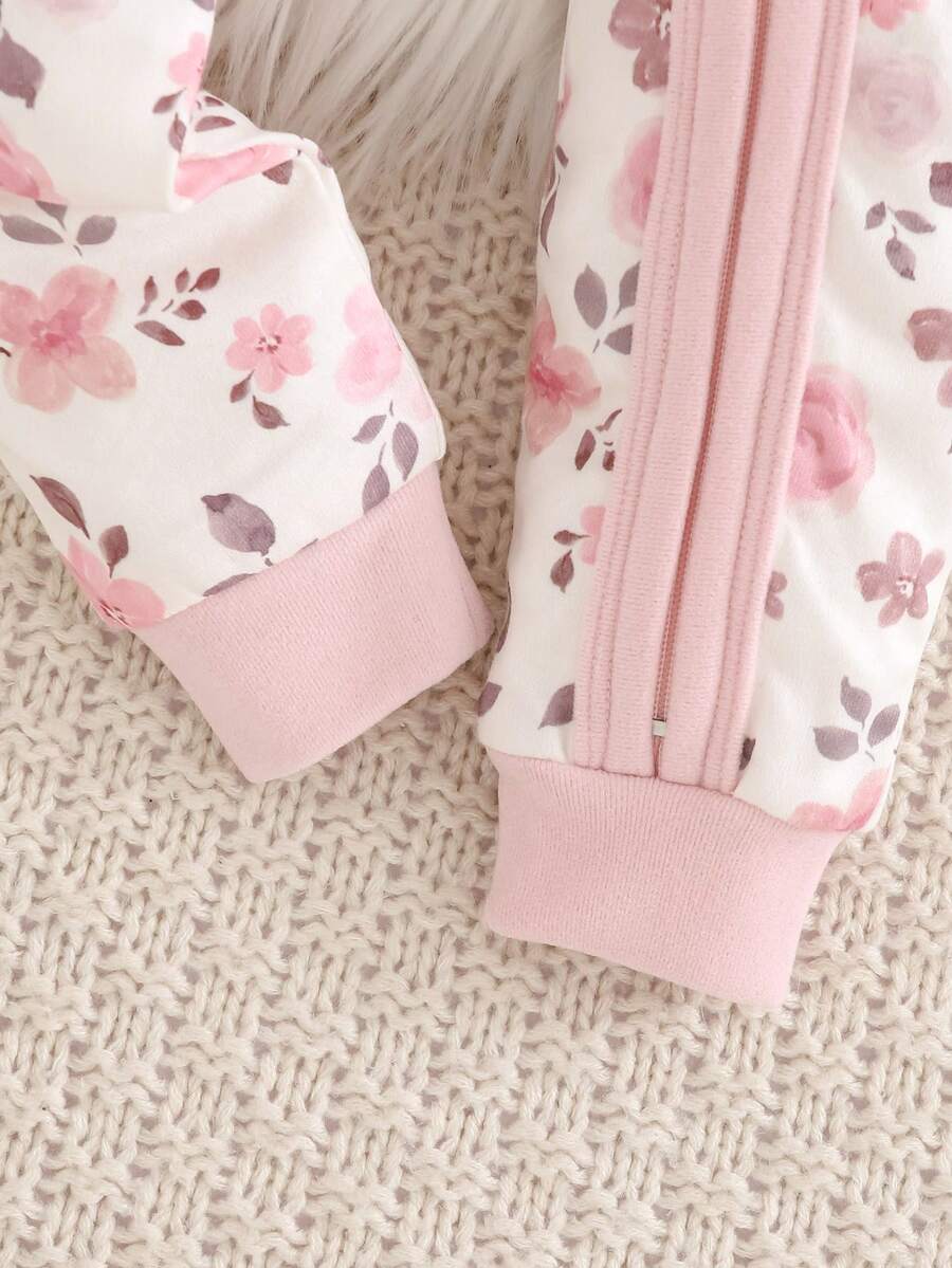 Pijama Macacão Estampado com Zíper · Floral rosa 