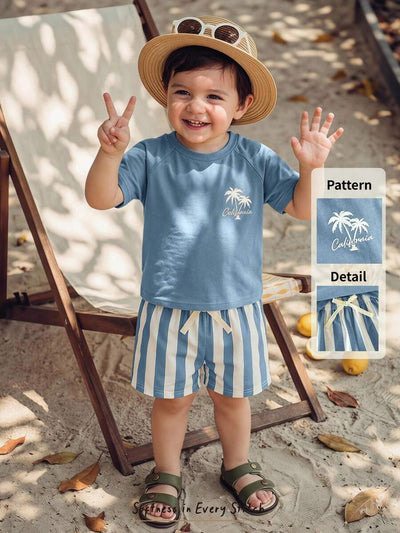 Conjunto com camiseta de palmeiras e shorts listrado · Azul e branco 