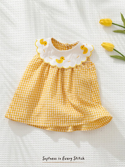 Vestido para bebê com gola bordada · Patinhos amarelo 