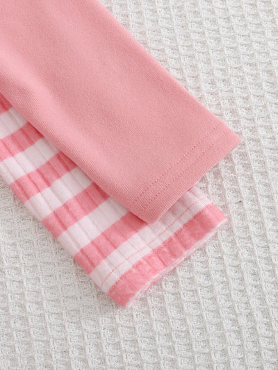 Kit com 2 macacões com pezinhos · Patinho e listras rosa 