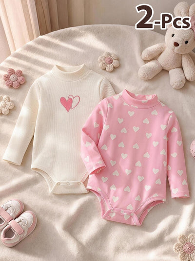 Kit com 2 Bodies de Manga Longa para Bebê · Corações creme e rosa 